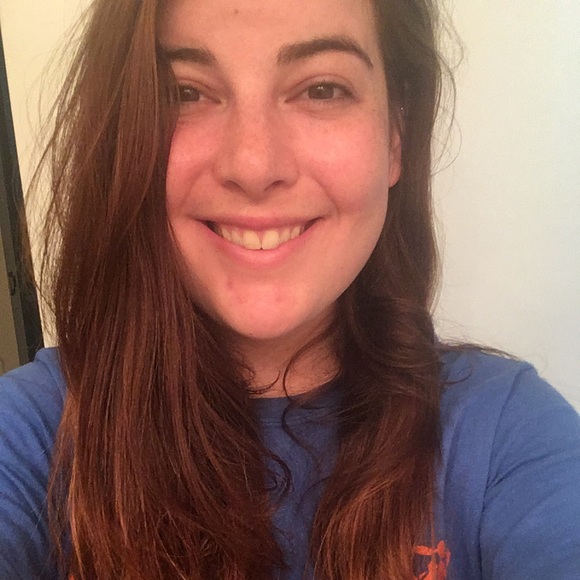 Meet your Posher, Kendra - Picture 1 of 1